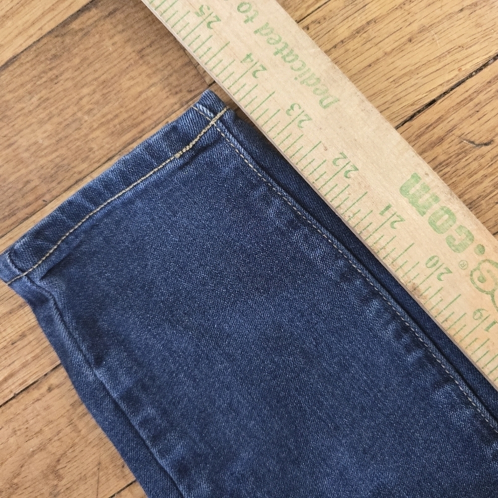 PAIGE Verdugo Crop Jeans Size 24 Womens Medium Wash - Picture 8 of 8